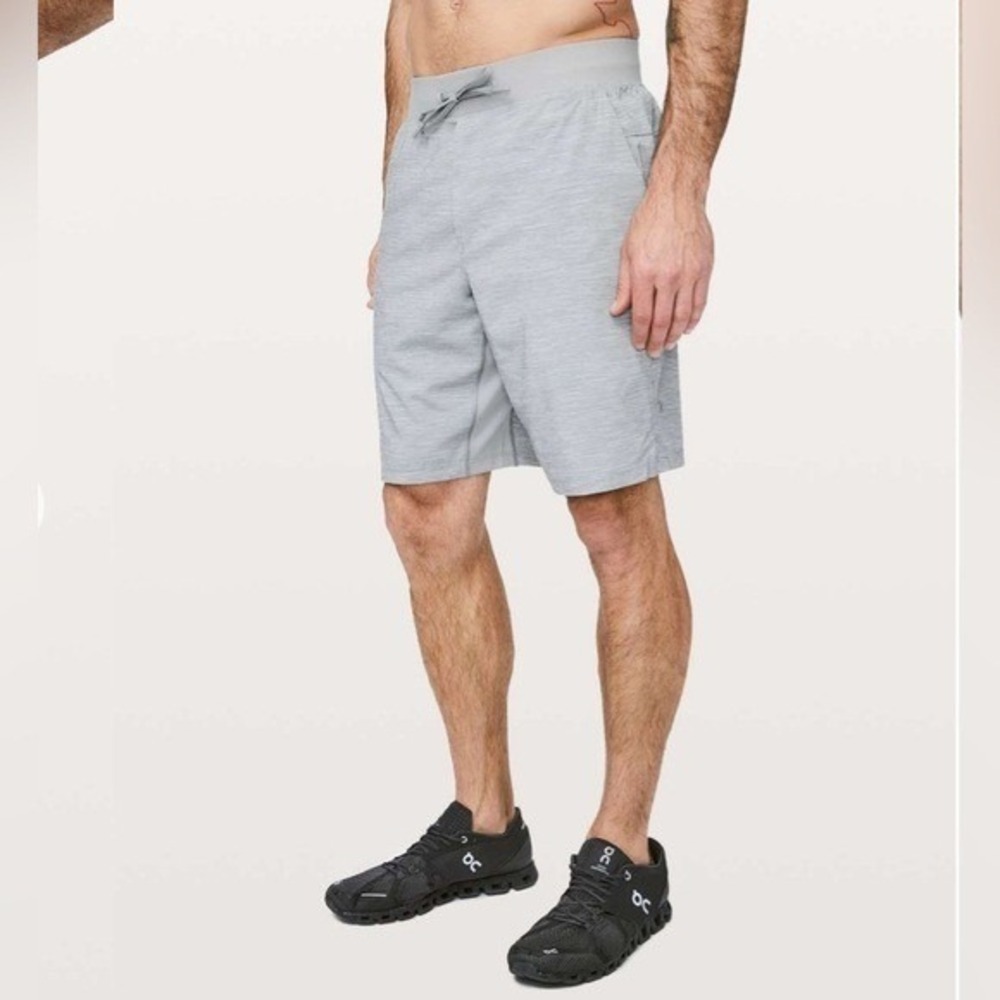 lululemon T.H.E. Short 7" Heather Allover Sea Salt Light Cast Men's Shorts Small